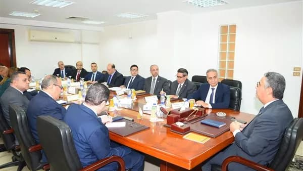 وزير التموين يطلب زيادة السلع في منافذ المبادرة