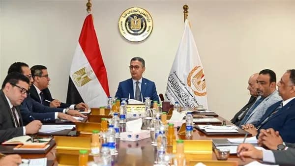 التموين يناقش تكلفة خبز السياحي والفينو