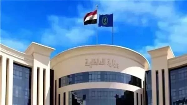 Egypt to deport six foreigners