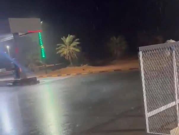 Rainfall footage in Sakaka and Duma Al-Jandal