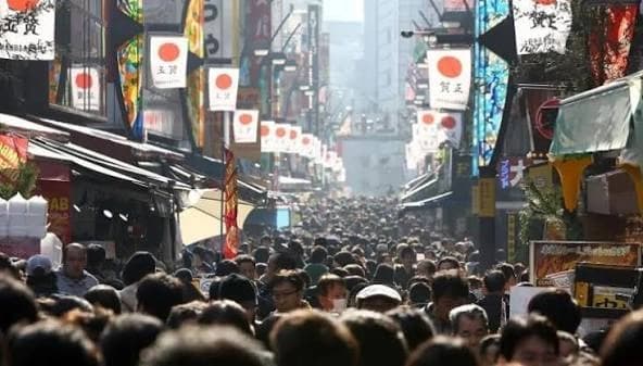 Japan reports June current account deficit