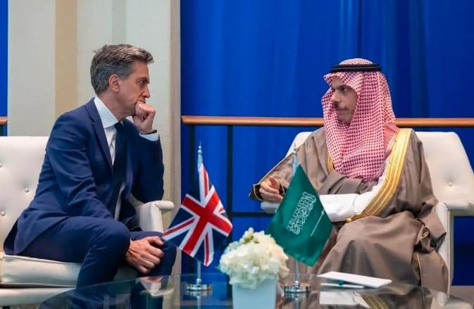 Faisal bin Farhan Reviews Regional Updates