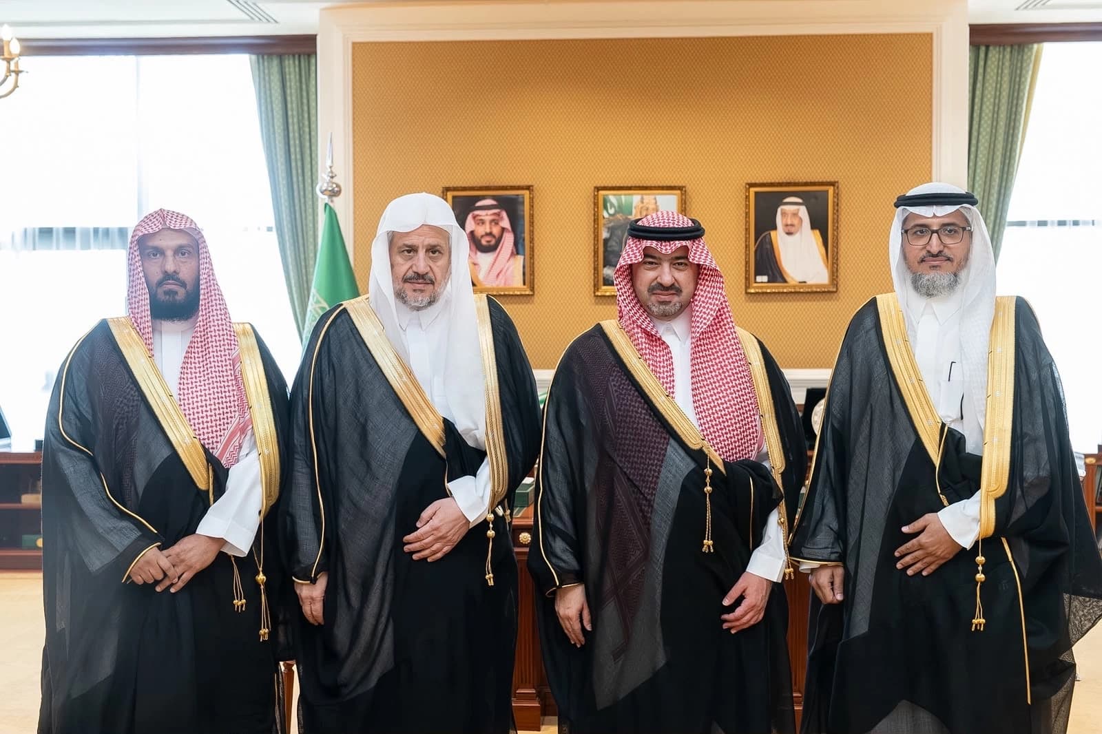 خالد بن سعود يطلق حملة الولاء