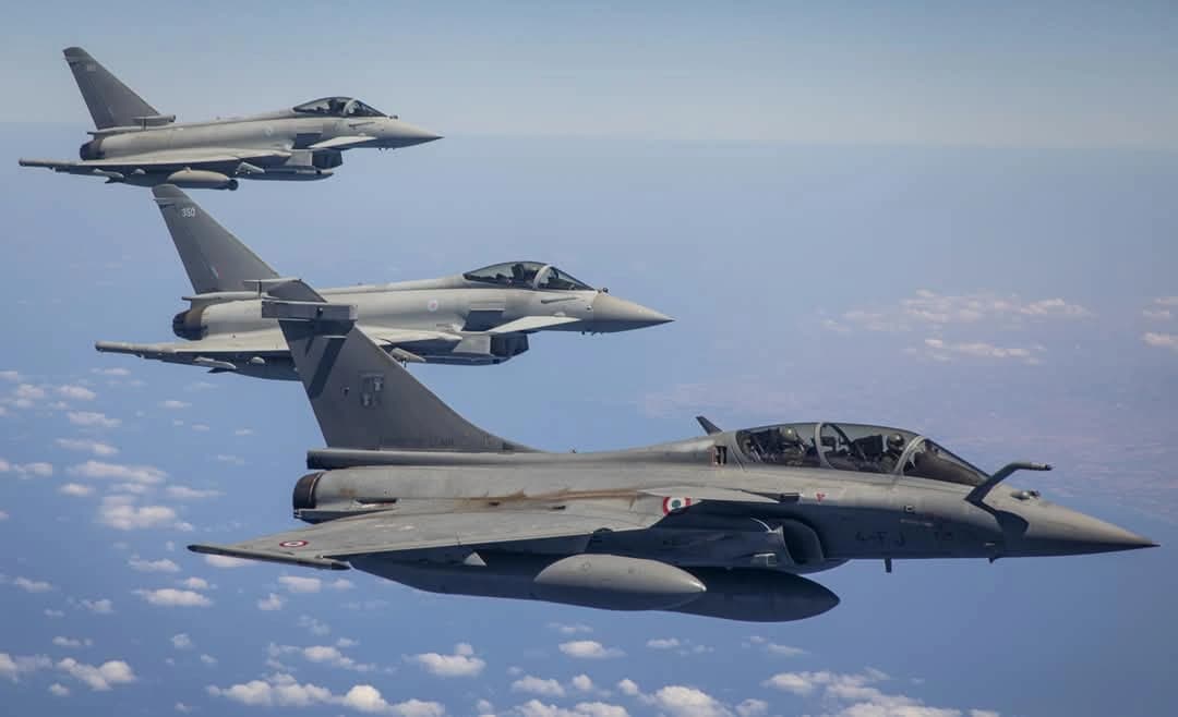 Bloomberg: UK to send jets to protect Saudi from Houthis
