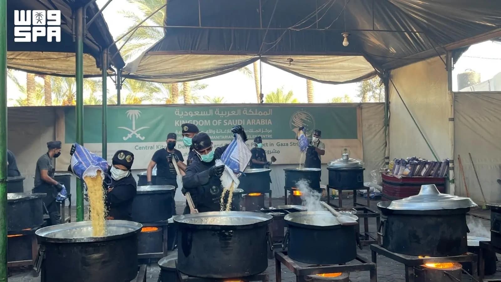 Salman Relief feeds vulnerable Gaza communities