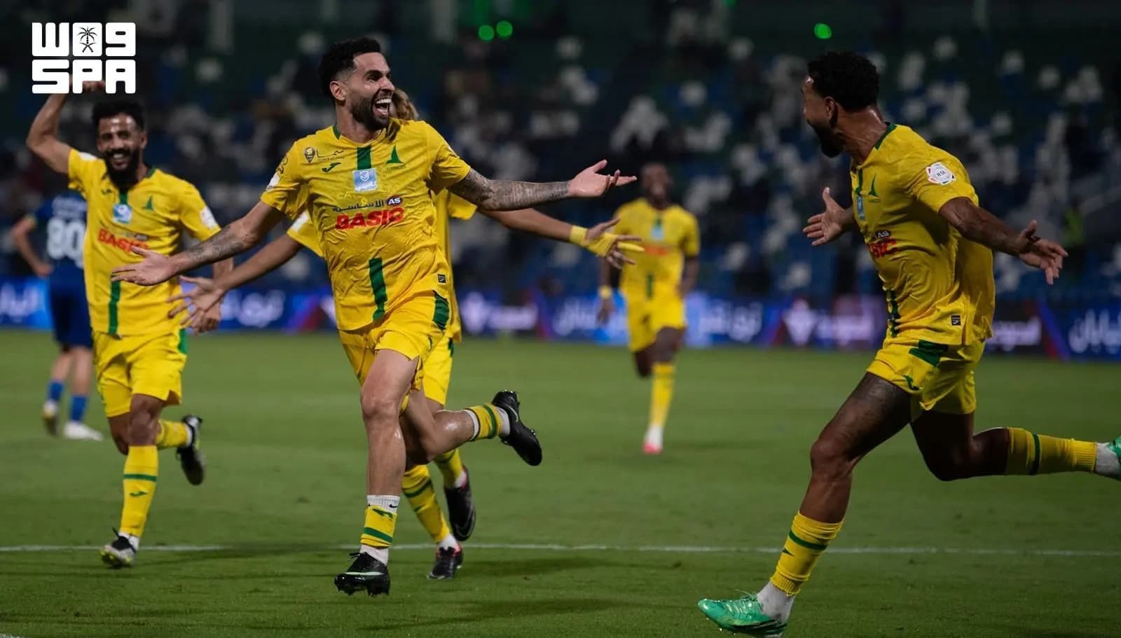 الخليج يفوز على الفتح 3-2 في دوري روشن