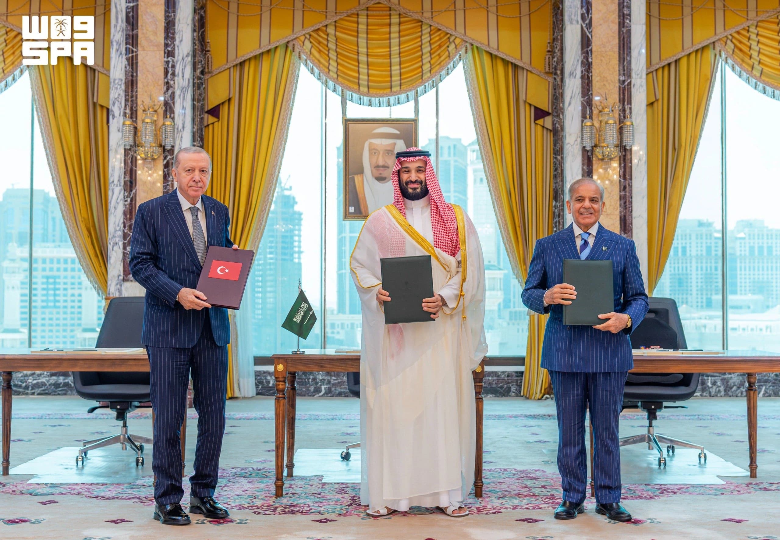 Mecca Mutual Defense Pact Signing