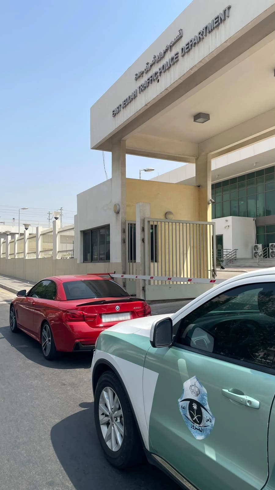 المرور يوقف سائق مخالفات التفحيط بجدة