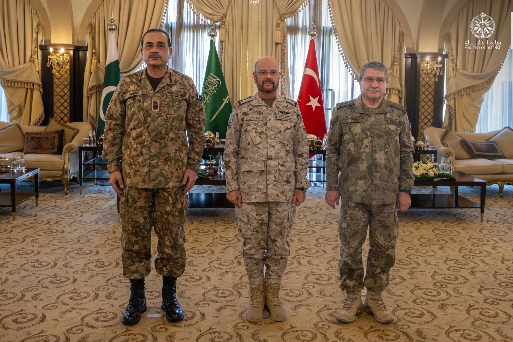 Mecca Agreement leaders discuss cooperation and defense integration