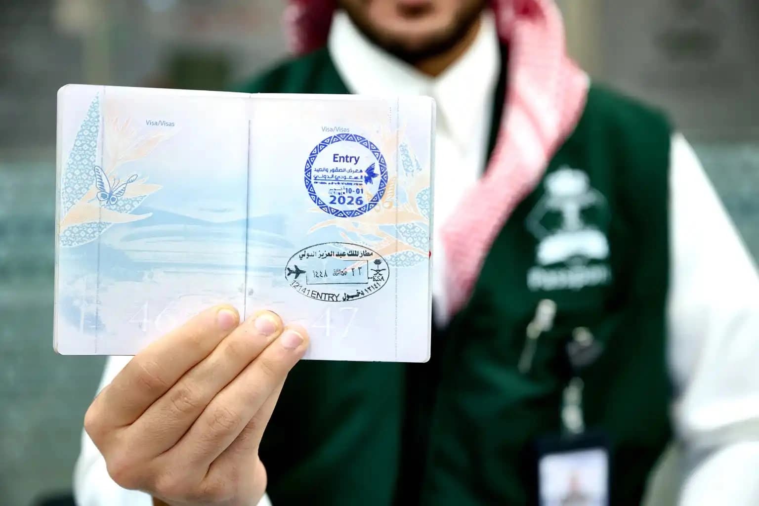 Interior Ministry Releases Saudi Falcons Stamp