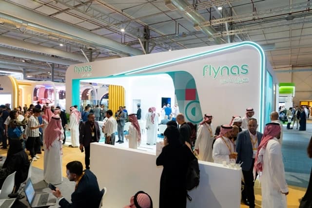 طيران ناس يعرض خدماته في سوق السفر العالمي بالرياض
