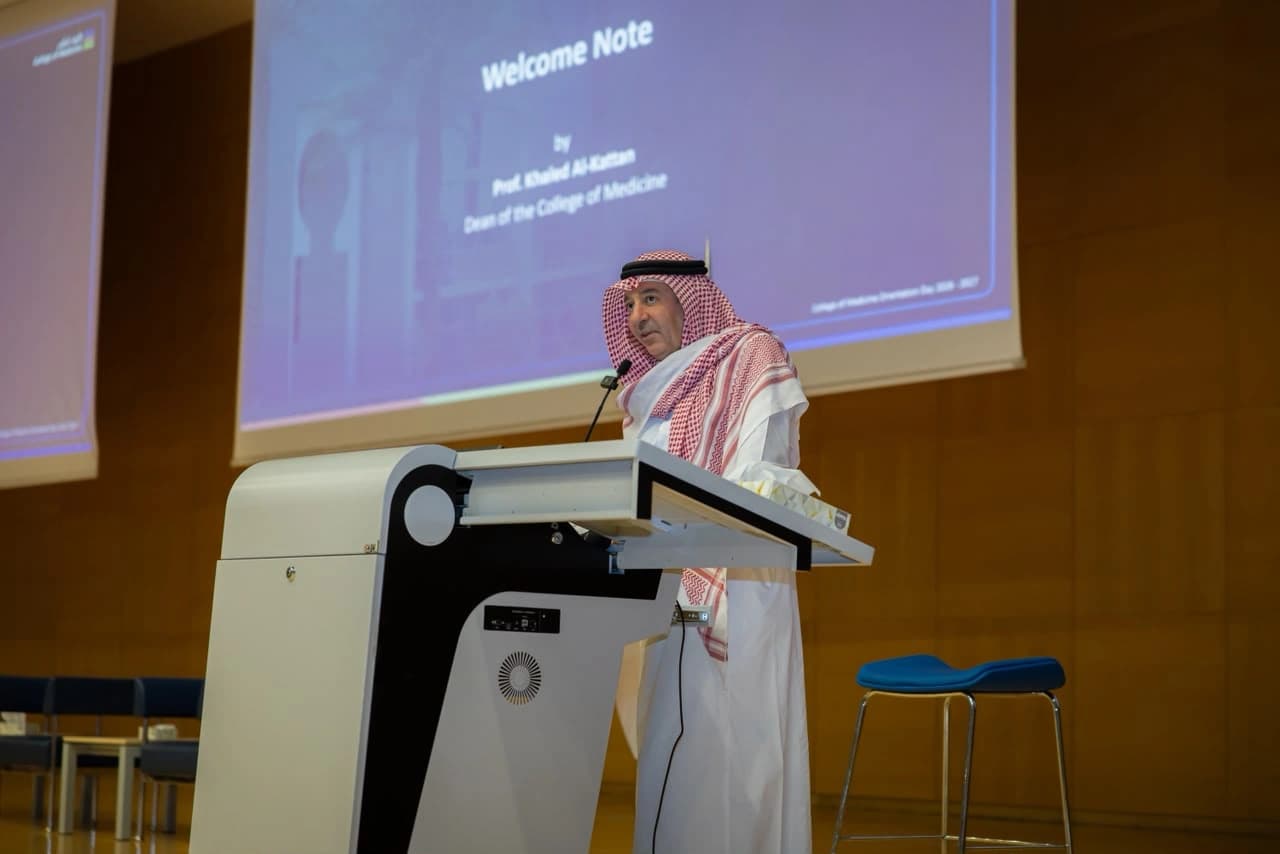 Dr. Khaled Al-Qattan Supports Medical Students