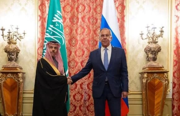 Prince Faisal bin Farhan Talks with Russia