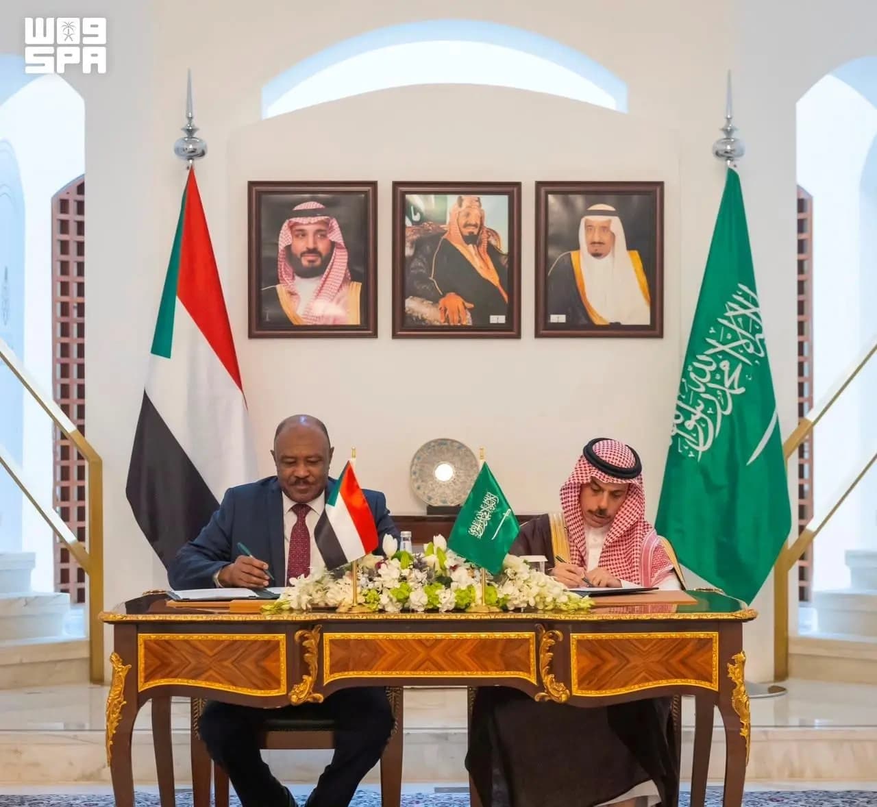 Saudi and Sudanese officials form joint council