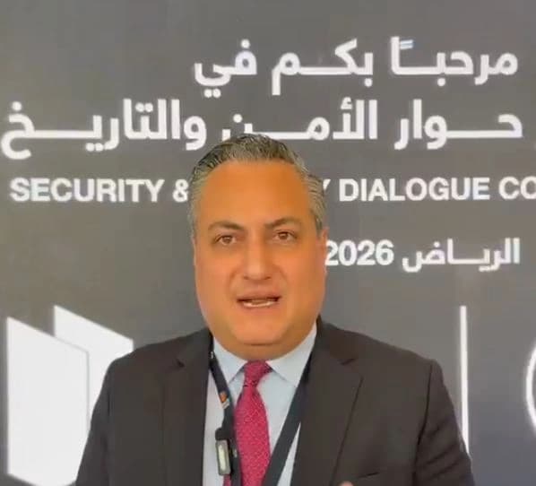 طاهر بركة يشيد بنموذج المملكة