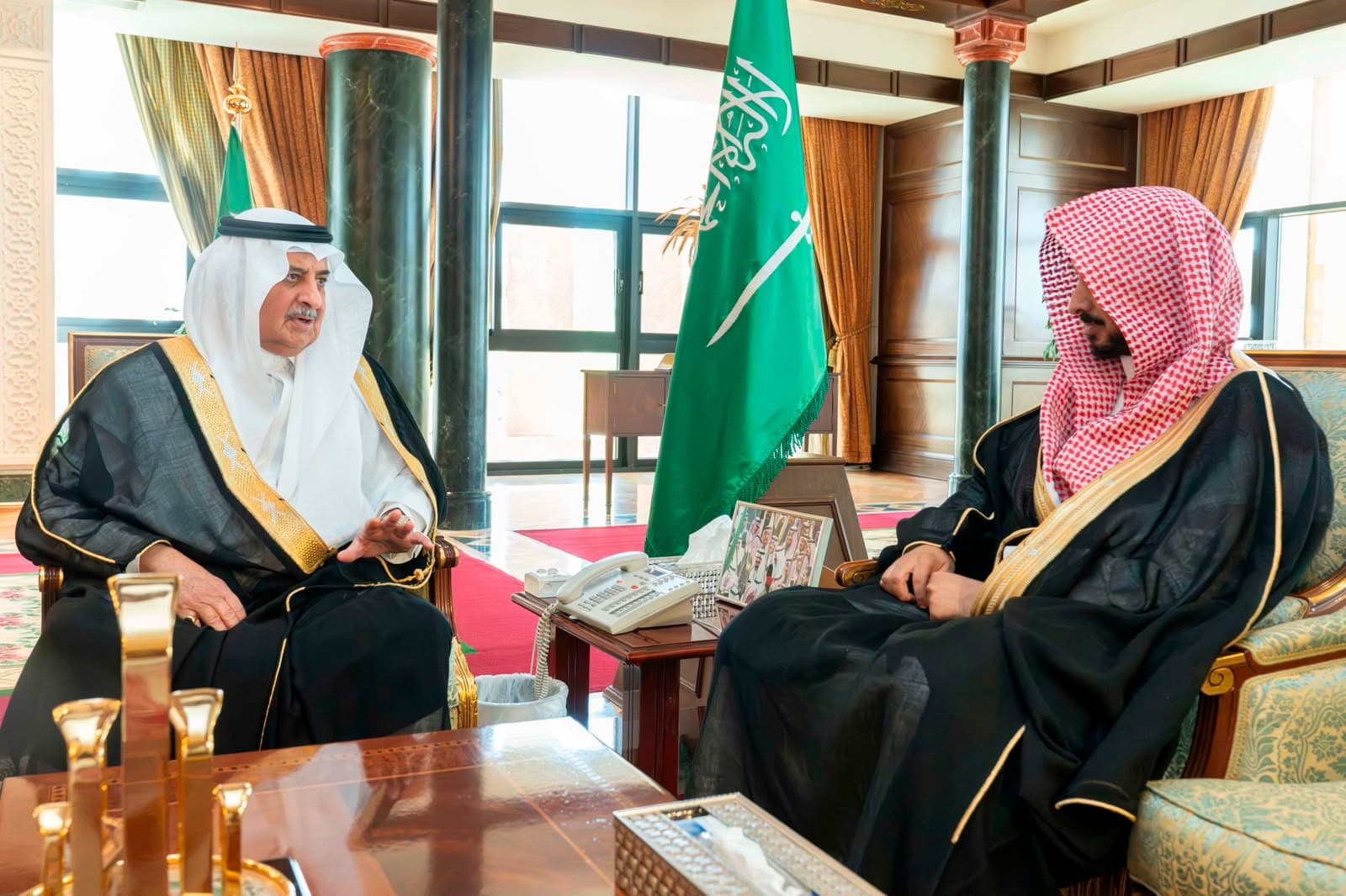 Fahad bin Sultan Meets Tabuk Prosecutor