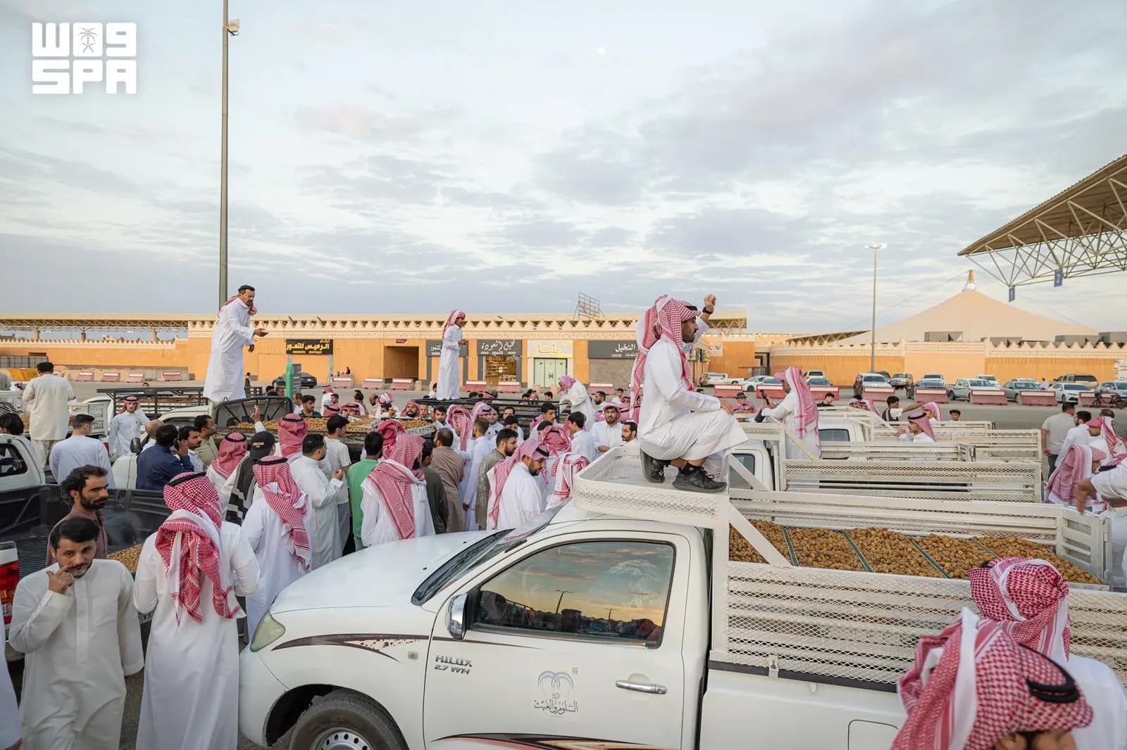 بداية مهرجان بريدة للتمور لمدة 75 يوما