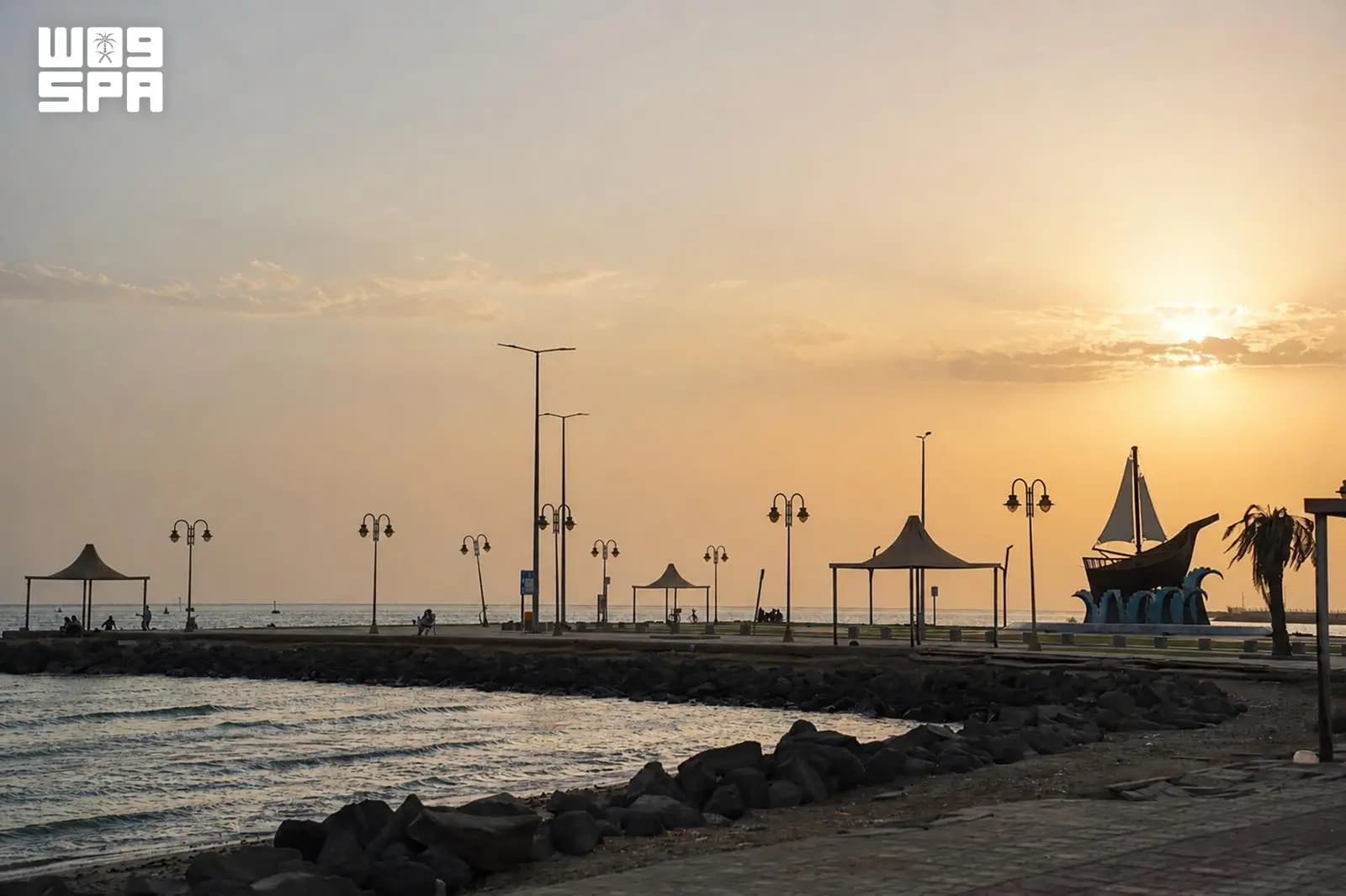 تطوير الواجهة البحرية يعزز السياحة وجودة الحياة