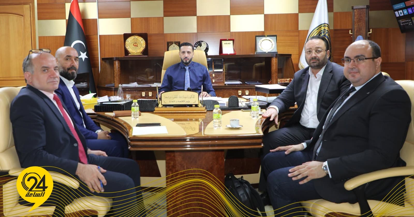 Tripoli Economy Minister Talks with Libyan Business Owners