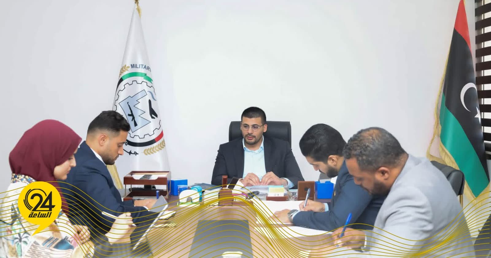Youth Minister reviews housing loan process