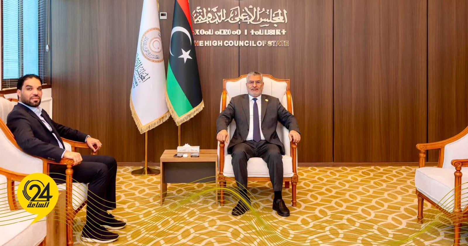 قادربوه وتكالة يناقشان الشؤون المالية