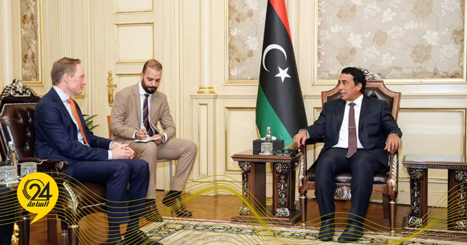 Al-Manfi sees off Dutch ambassador