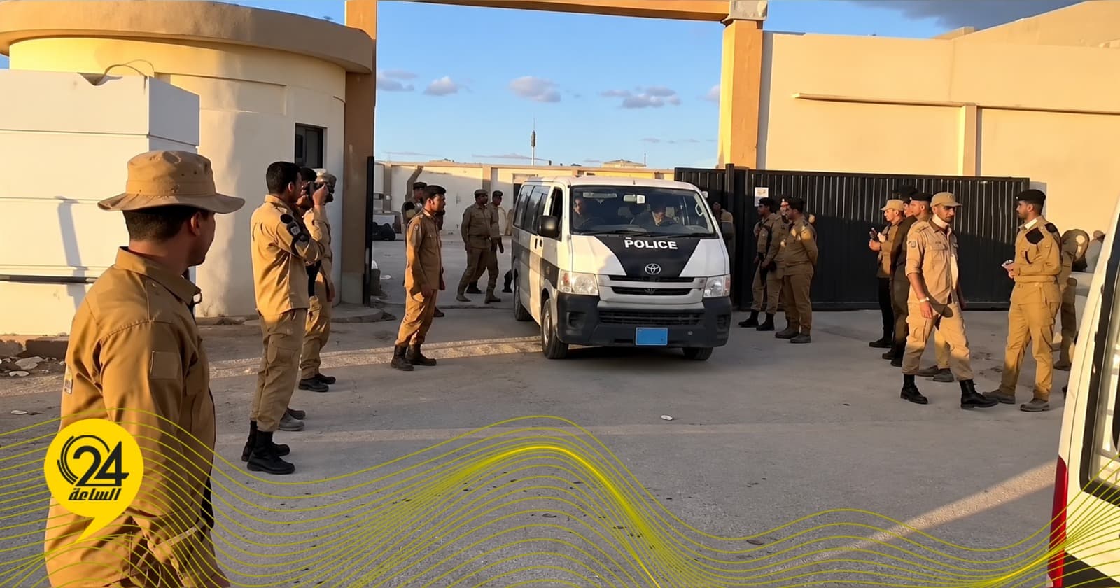 نقل 297 مهاجرا غير شرعيين إلى مركز إيواء قنفودة
