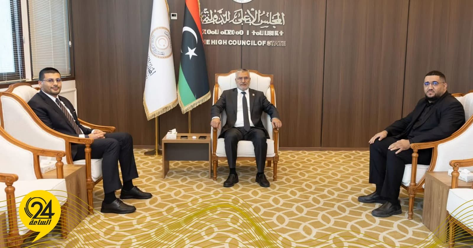 تكالة يبحث مع الزحاف تعزيز الشباب الليبي