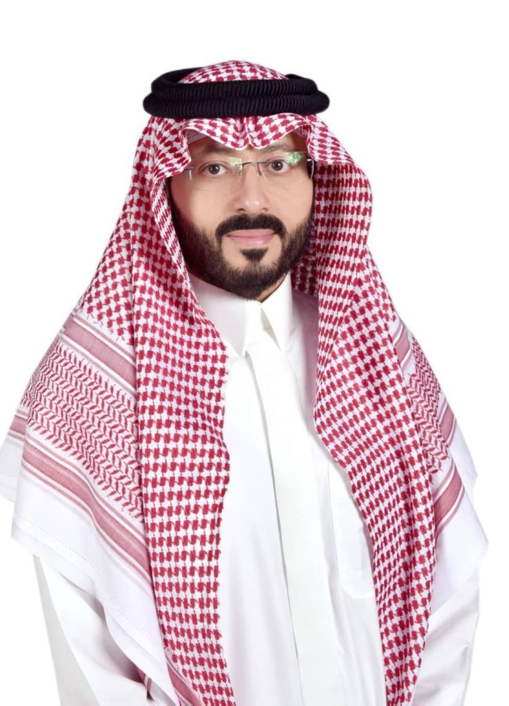 هل يزرعون أم يستنزفون في الباحة؟