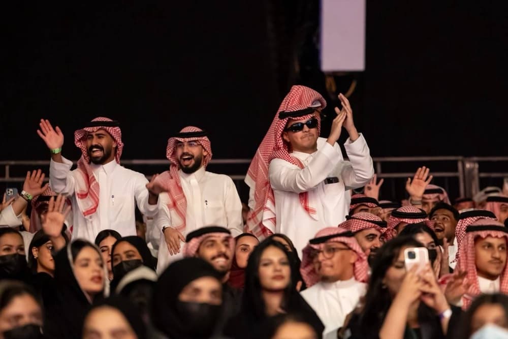ليلة من الطرب: الضويحي والمانع يشاركان في انفجار حفلات موسم جدة حتى الثانية صباحا