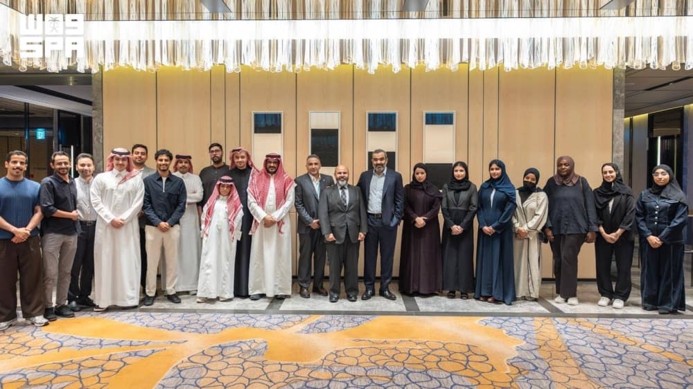 وزارة الاتصالات تركز على توطين التقنية