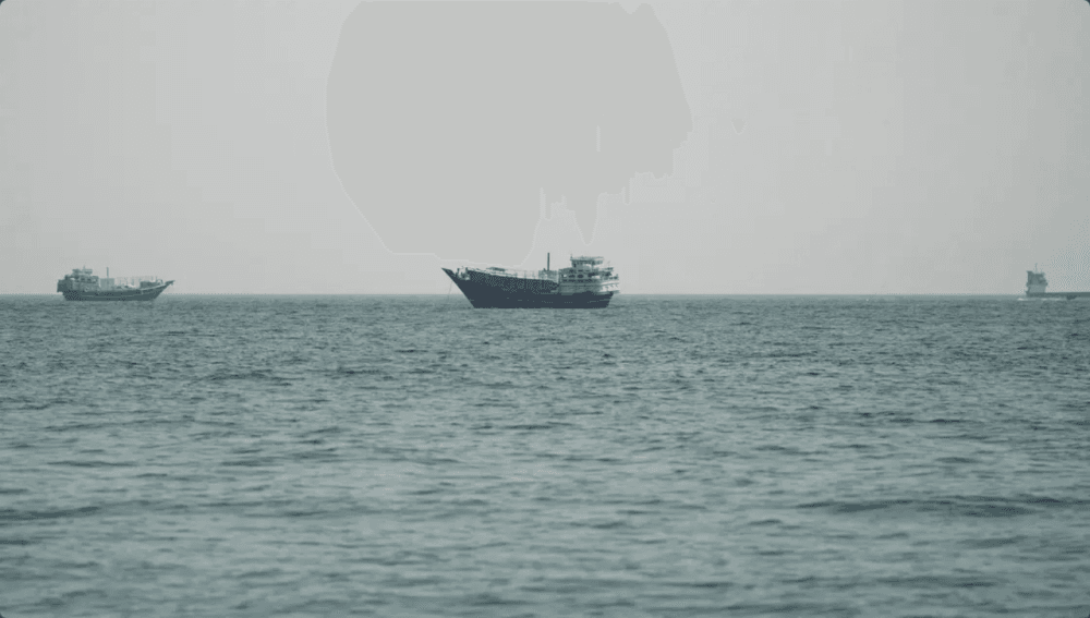 ترمب يهدد بمضاعفة الرد وإجراء هدنة