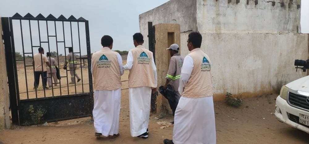 متطوعون يدعمون مقابر السهي