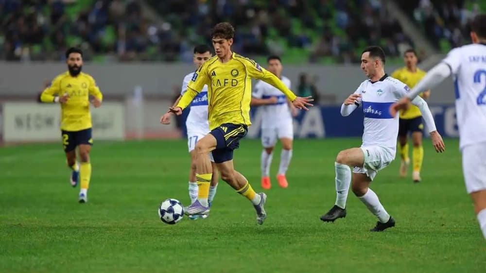 Professional League sanctions Roshen clubs
