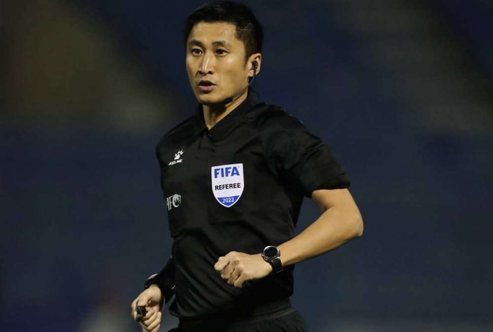 Asian referee sets 2027 officials' timetable