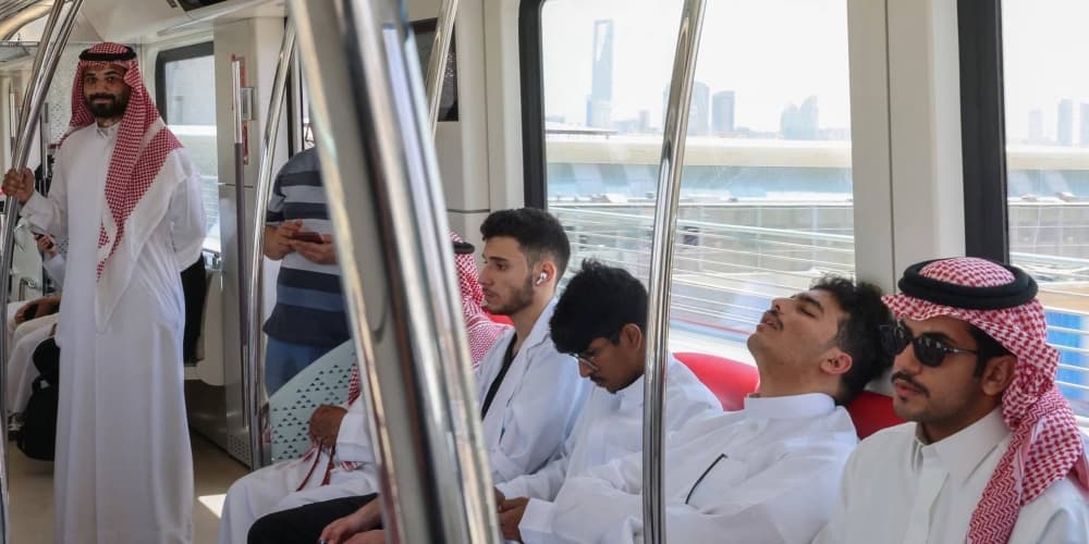 Riyadh's Train Stuns World