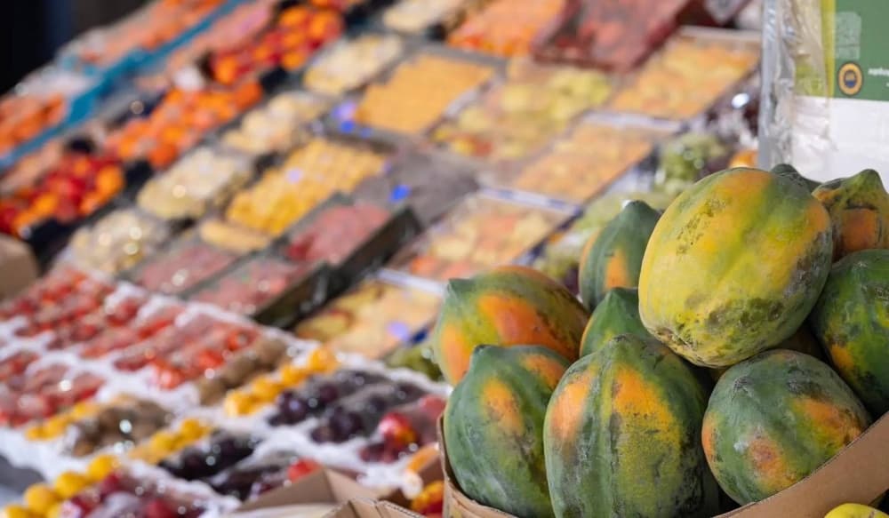 Summer heat challenges produce freshness