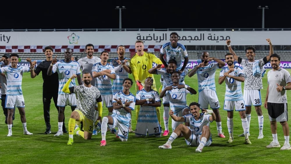 نيوم والاتفاق يدرسان منافسيهما خليجيا