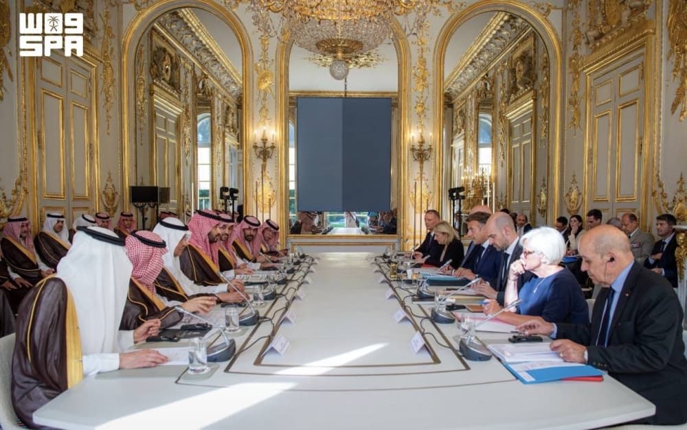 بيان مشترك بعد زيارة ولي العهد لفرنسا