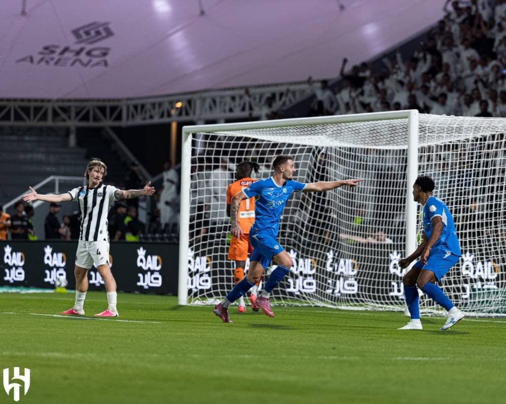 5 انتصارات تضع الهلال على الطريق التاريخي