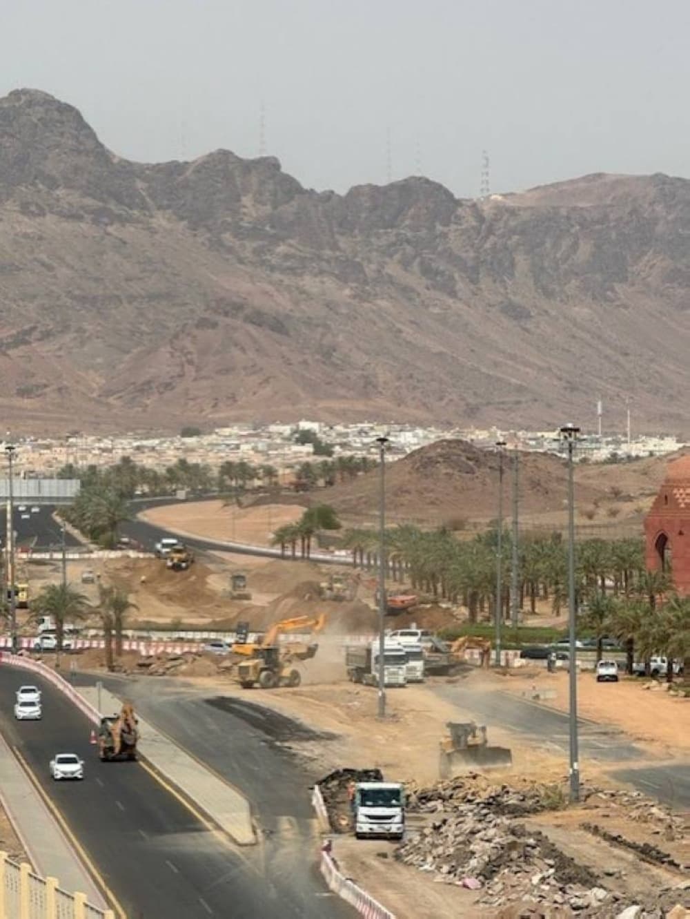 مشاريع طرق تفتح مسارات جديدة في المدينة