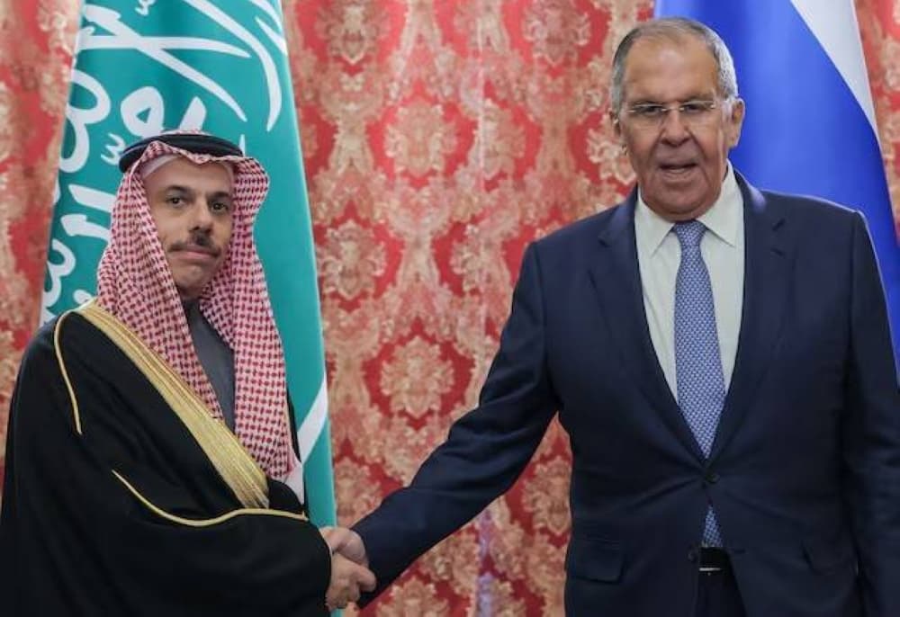 وزير الخارجية: الحوثيون يفتحون على أنفسهم باباً مغلقاً