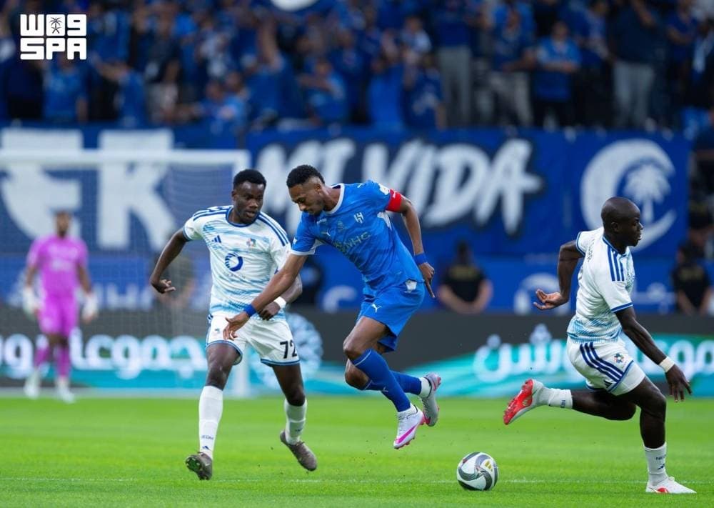 الهلال يتعرض لخسارته الثانية أمام الأهلي
