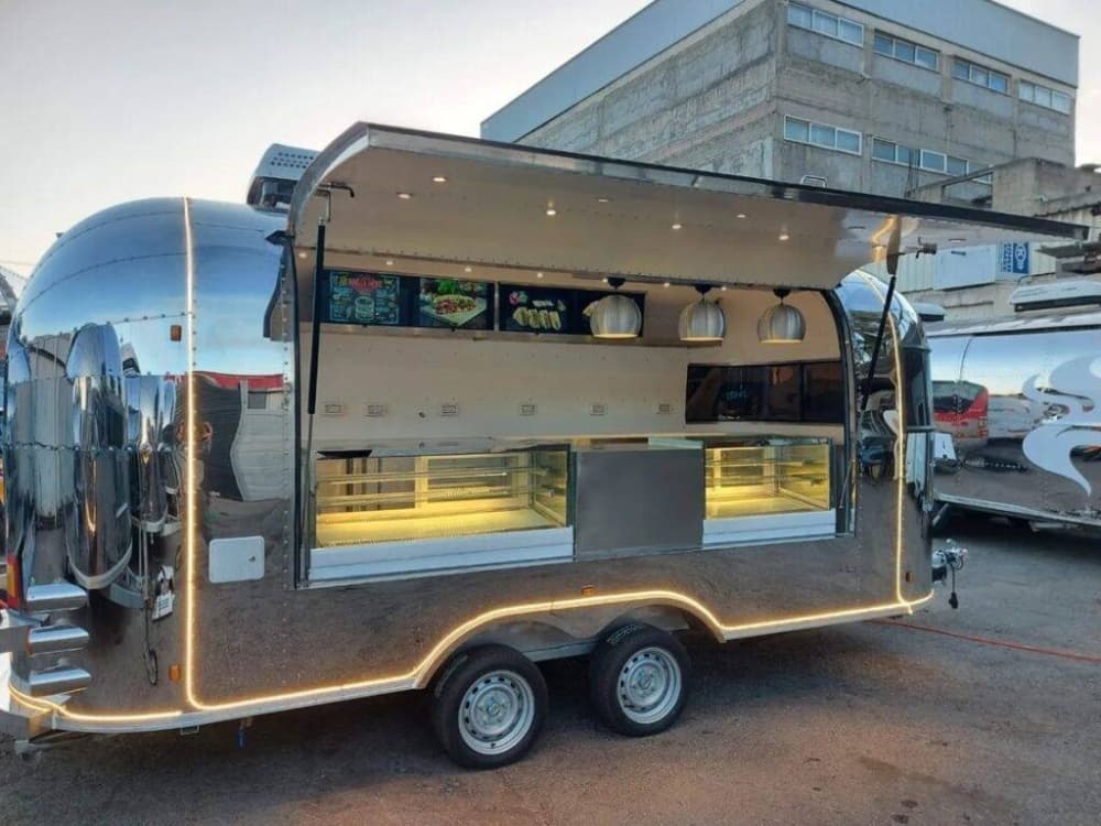 Food trucks face customer outreach costs