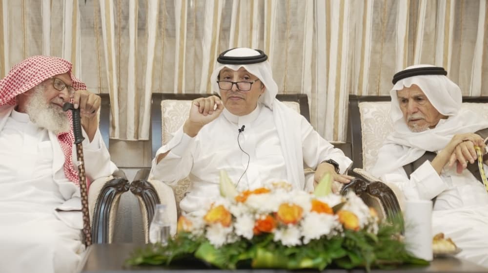 الأزرقي: اللقاحات غير مرتبطة بالتوحد وداون
