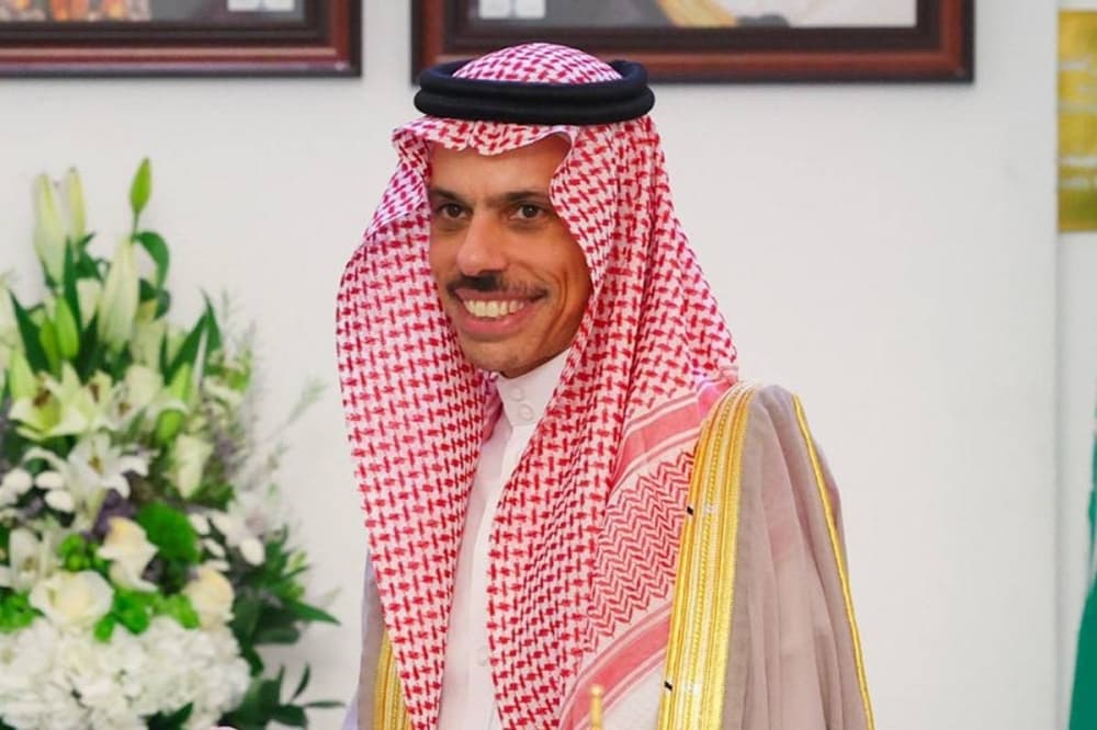 السعودية تقود المستقبل الرقمي وتدعم السلام