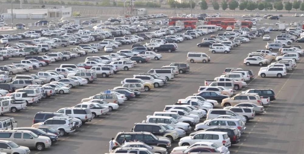 New road parking distances set at 15 and 6 meters