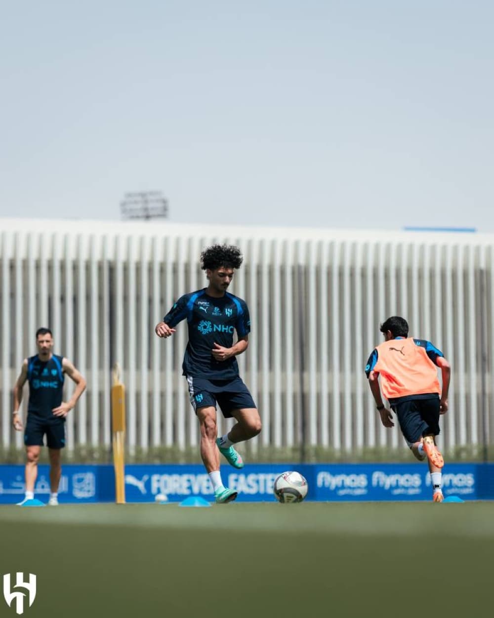 Hilali faces issues before the clásico