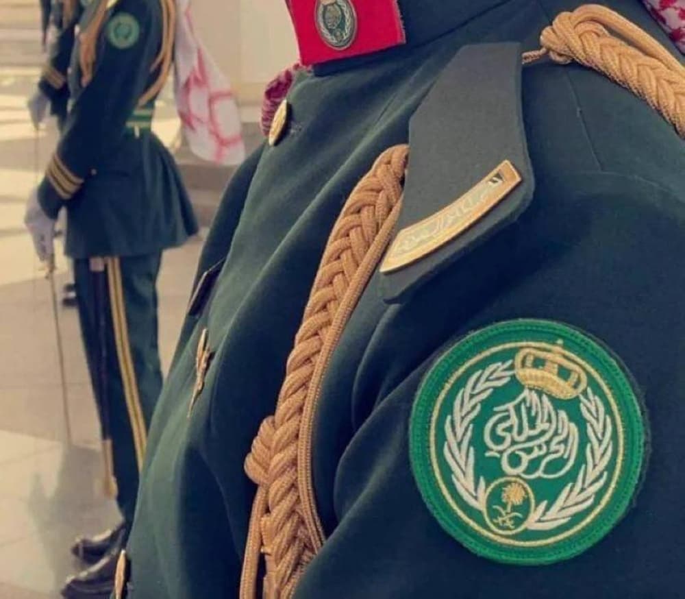 الحرس الملكي يبدأ قبول الرجال