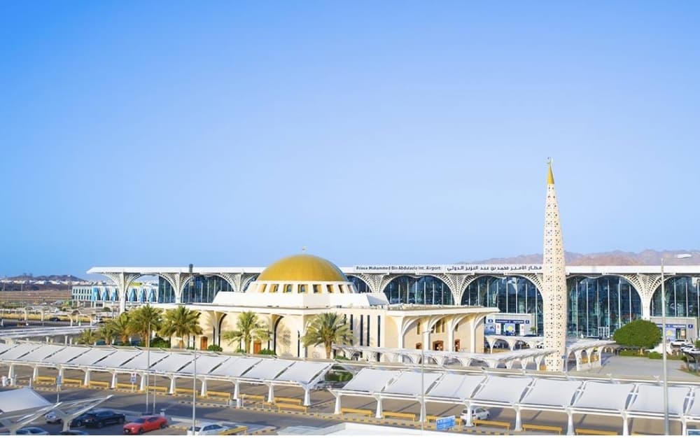 مطار المدينة يشهد توسعاً وتواجد دولي